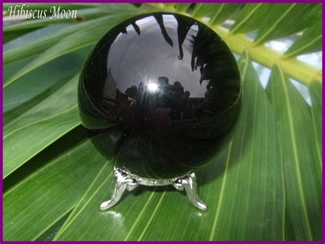 How To Tell The Difference Between Black Onyx Jet Apache Tear Black