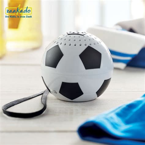 Rusland en denemarken winnen zuinig, finland 7:13 het aftellen naar het ek voetbal kan beginnen. Scoor met oranje EK Voetbal gadgets! - ZaaKado BV
