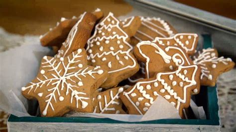 Piparkukas Latvian Gingerbread Cookies Gingerbread Cookies Cookies