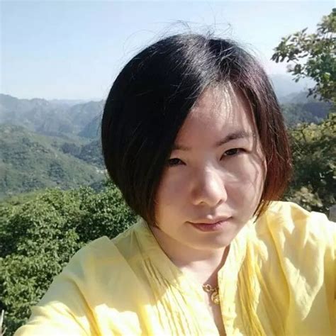 Cherry Chen Senior Professional Of Human Resources Fuzhou Ice Orange Aesthetic Home Art Co