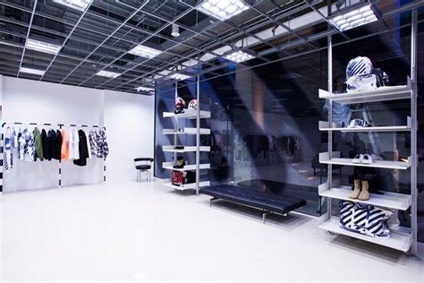 Tokyo Off White Store Opening Off White Store Fashion Retail
