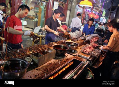 Night Food Market In The Muslim Quarter In Xi An China Stock Photo Alamy