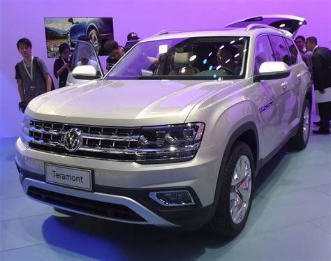 Volkswagen plans an extensive model offensive in china. Volkswagen Teramont SUV Launched At The Guangzhou Auto ...