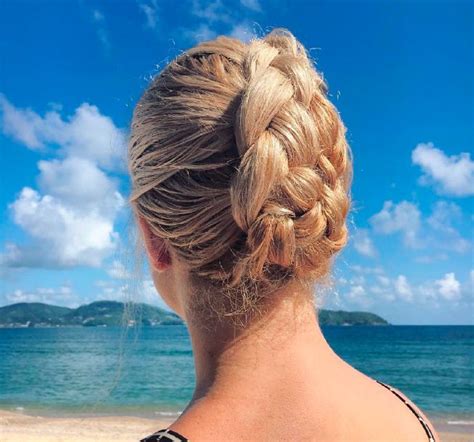 9 Beach Hairstyles To Try On Your Holiday Summer Hairstyles Beach Hair Braided Hairstyles