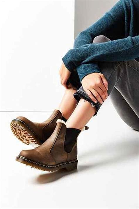 Martens chelsea boots online entdecken bei ebay. Doc Martens - What are they and how do you wear them ...