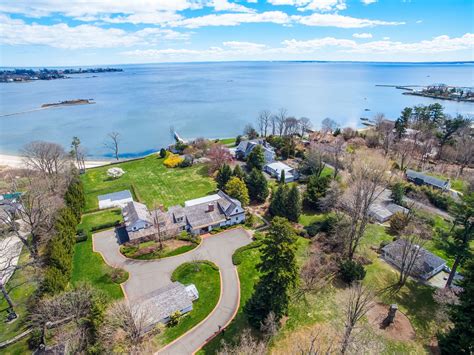 On the market: 55-room waterfront compound in Stamford for $9.8M