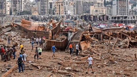 Jun 24, 2021 · abou jaoude's image was taken on august 6, 2020 — two days after the devastating explosion in the port of beirut that left at least 220 dead, 6,500 injured and 300,000 displaced from their homes. Ammonium nitrate: Lebanon explosion in Beirut na 2700 ...