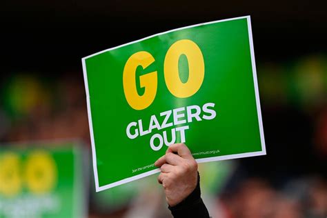 Manchester United Fans Planning Protest March Against Glazer Ownership