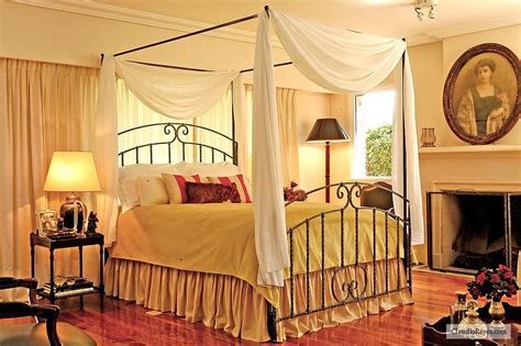 Hand crafting wrought iron and brass beds for over a decade, we've become exports in the. Romantic Canopy Beds | ... Romantic Wrought Iron Beds ...