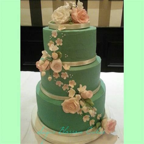 Mint Buttercream Wedding Cake Decorated Cake By Lauren Cakesdecor