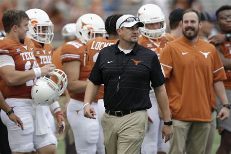 Texas Football What Tom Herman Has To Do To Make The Offense More Effective