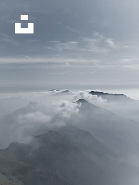 Fogs On Mountain Photo Free Grey Image On Unsplash