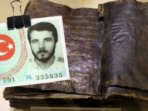 Orhan gökdemir, kutlu adalı cinayetini ve arkasındaki perdeyi 2005 yılında yazdığı kitapla aralamış, cinayetin ayrıntılarını yazmıştı. Yasaklı İncil'de Abdullah Çatlı izi