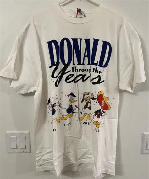 Vintage 90s Disney Donald Duck Through The Years Graphic Tee T Shirt 24