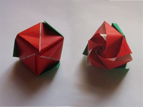 You will need one sheet of origami paper size 15cm * 15cm. Magic Rose Cube (Valerie Vann) | Happy Folding