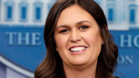 Sarah Sanders Plans Memoir About Her Time As Trumps Press Secretary Release Set For Late 2020