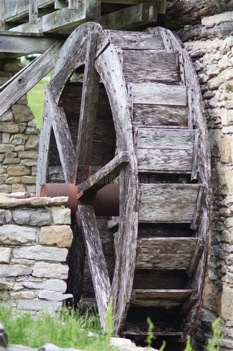 Old Mill Waterwheel Stock Photo Image Of Historic Motion 21986848