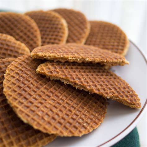 Your Guide To Stroopwafels The Cinderella Story Of The Syrup Waffle