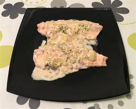 El mejor método para cocinar pescado. Recetas para cocinillas: Trucha al cava