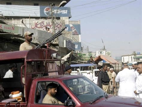 lyari operation day 4 over 20 gangwar suspects arrested the express tribune