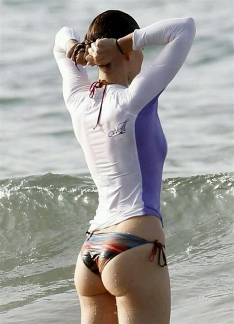 Jessica Biel When I Workout This Is What I Envision My Bum Looks Like Never Going To Happen