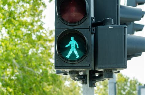 Who Has Priority On The Road Pedestrians Or Cyclists Metro News