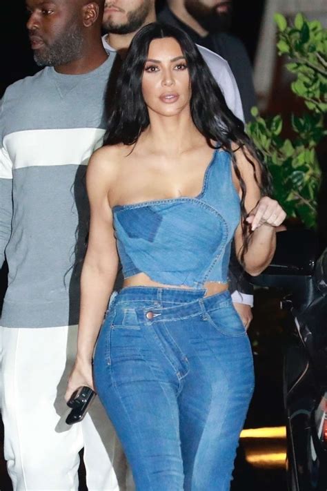 Kim Kardashian In Jeans At Nobu In Malibu Gotceleb
