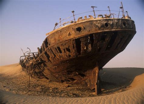 30 Beautifully Haunting Shipwrecks From Around The World Abandoned