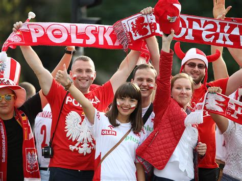 5:00pm, wednesday 23rd june 2021. POLAND vs SINGAPORE FOOTBALL GAME