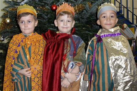 Picture Gallery Medway School Nativity Plays