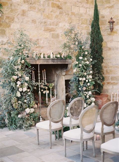 She hath forsworn to love, and in that vow. For We Ne'er Saw True Beauty Till This Wedding Editorial | Outdoor wedding ceremony flowers ...