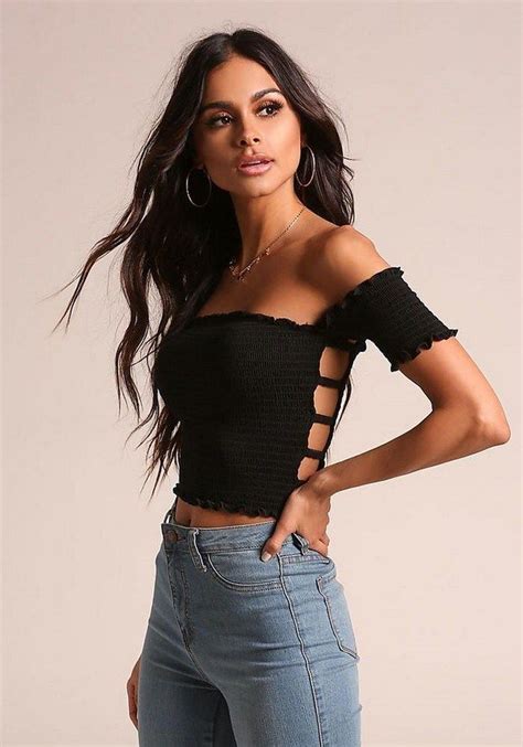 30 stunning womens crop tops outfit ideas 67 crop top outfits crop tops women fashion