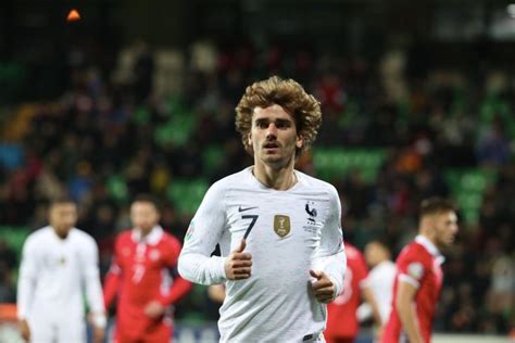 Born and raised in france, griezmann began his. Antoine Griezmann of France reacts during the 2020 UEFA ...