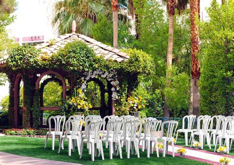 Outdoor Vegas Weddings Planner Las Vegas Weddings Vegas Wedding