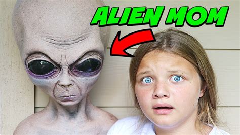 Alien Mom Returns She Wants Baby Alien Back Alien Takeover Youtube