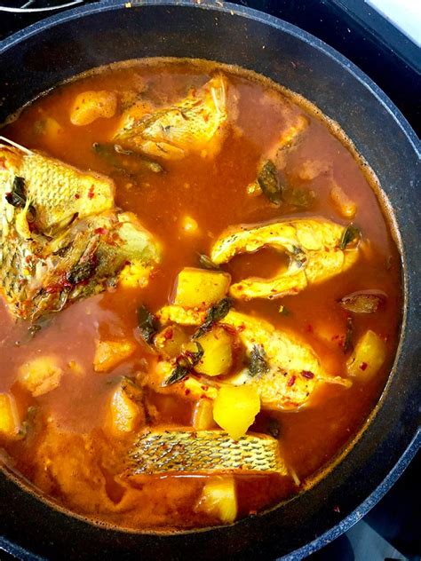 Sesetengah orang sukakan menu ikan yang dimasak rebus atau seakan sup. Resepi Ikan Kembung Masak Asam Rebus Simple ~ Resep ...