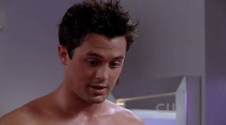 Stephen Colletti On One Tree Hill S7e06 Shirtless Men At Groopii
