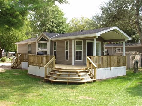 A four-season retirement resort | Manufactured home remodel, Mobile