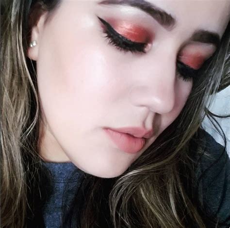 Copper Eyeshadow Is The Prettiest Makeup Look Of The Season Beauty