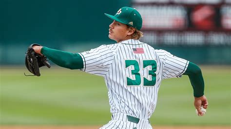 Here Are The Top College Baseball Pitchers To Watch In 2022