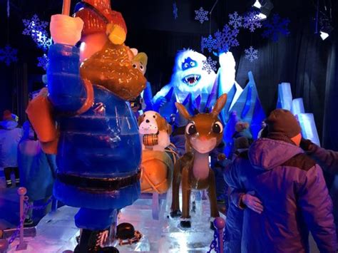 Ice At Gaylord Texan 118 Photos And 28 Reviews Festivals 1501