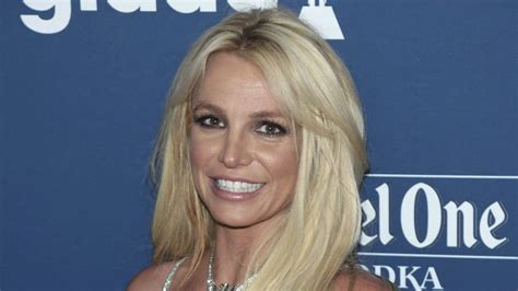 Spears Heizt Gerüchte An Kommt Bald Ein Britney Porno