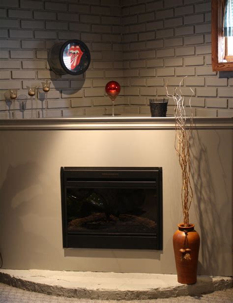 Unlike stone, and brick for that matter, it is not quite as easy to do yourself. How to Build a Simple Do It Yourself Corner Fireplace