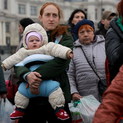 Ukraine Refugees What To Know About The Humanitarian Situation Wsj