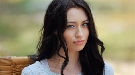 Zsanett Tormay Dark Hair Blue Eyes Face Women Model