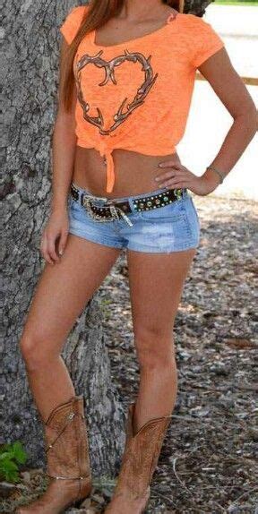 cute country girl outfit love the top