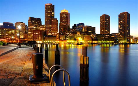 The Boston Harborwalk Breathtaking Scenery