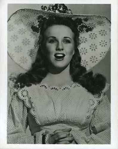 Deanna Durbin 8x10 Photo B591 At Amazons Entertainment Collectibles Store