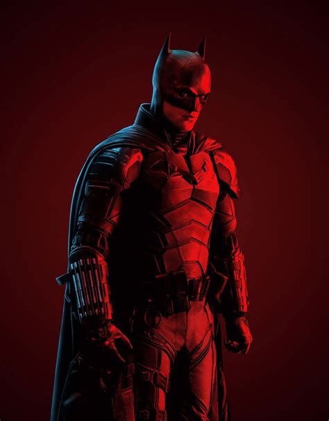 The Batman Star Robert Pattinson Breaks Down The New Batsuit Batman