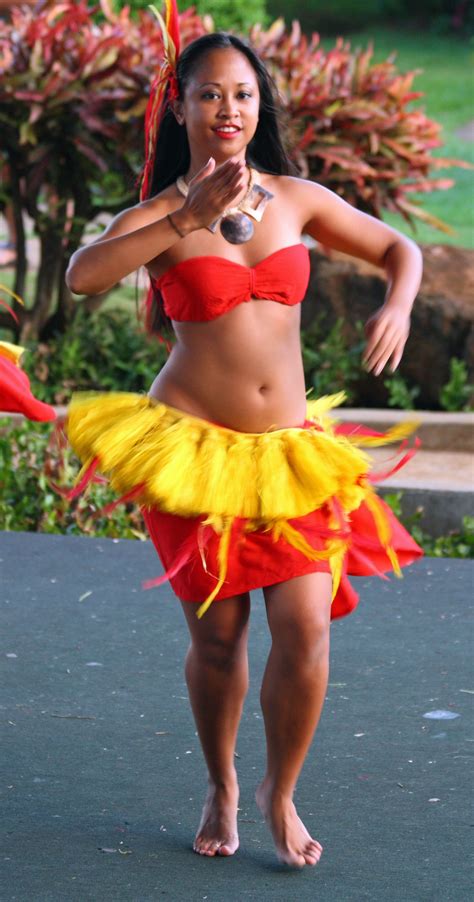 Hawaiian Woman Hula Dancers Native American Women